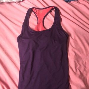 Champion tank top with a built-in sports bra